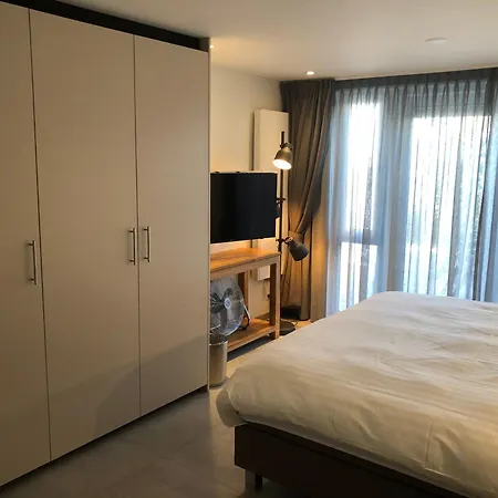 Apartamento Casa Del Cisne 2 *