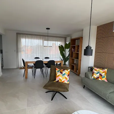 Casa Del Cisne 2
